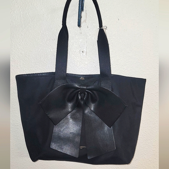 Karl Lagerfeld Bags Karl Lagerfeld Black Bow Handbag Poshmark